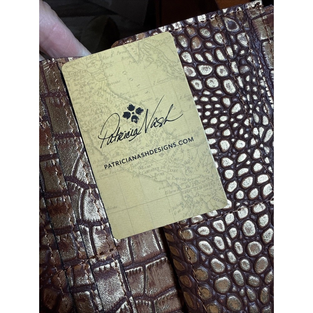Patricia Nash Cauchy Metallic Gold Croc Embossed Wallet Pre Owned - Picture 16 of 16